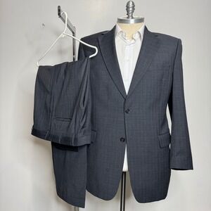 JOS. A. Bank Signature‎ Collection Gray Plaid 100% Wool Two Button Suit 44L 36W